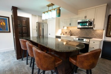 The Castle Cabin-2003